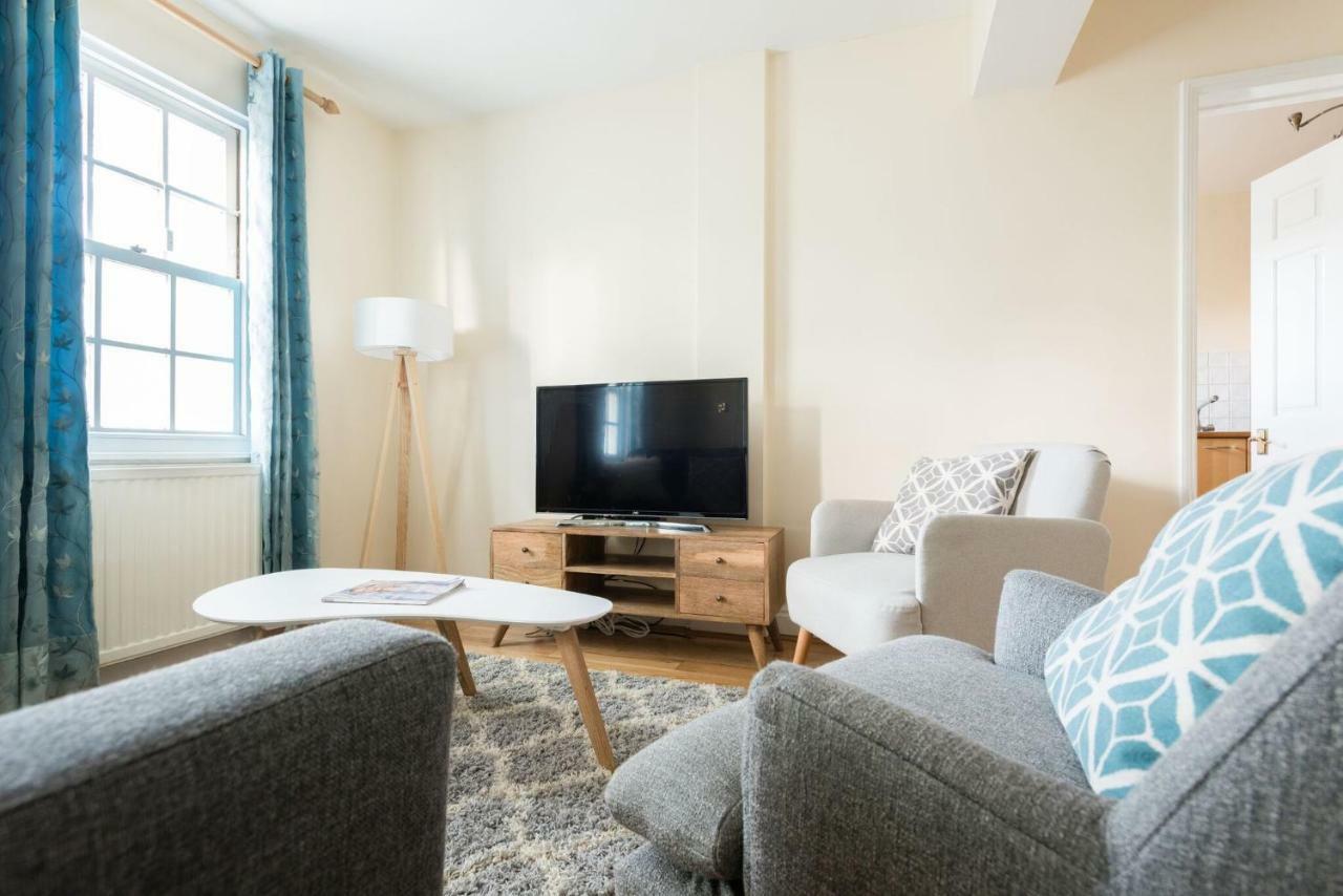The Lapis Lounge - Large 3Bdr House At River Avon Bath Extérieur photo